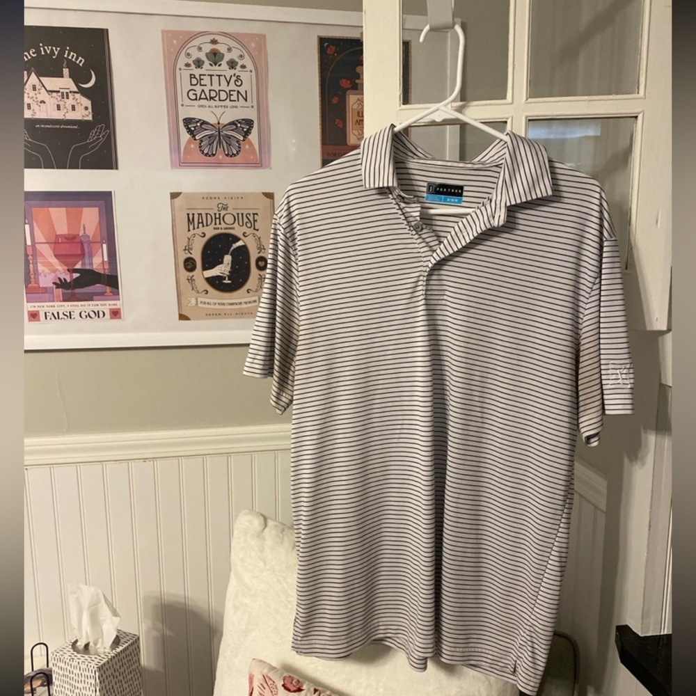 PGA Tour licensed Men Golf Polo, size medium